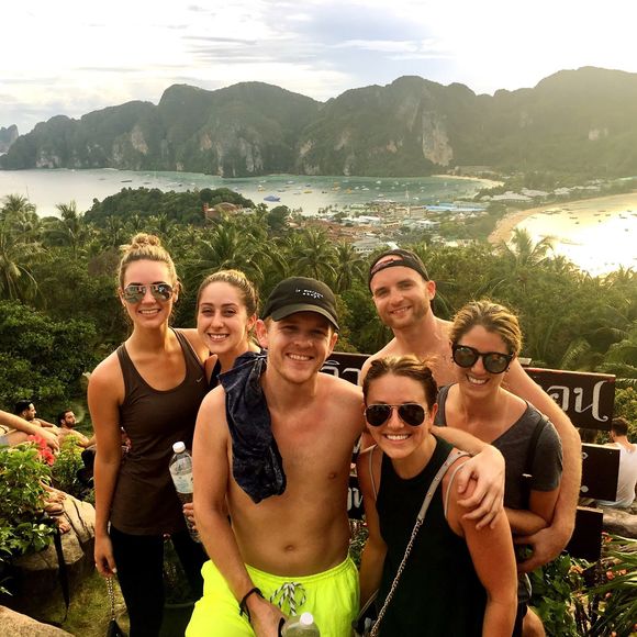 Meet your Posher, Ry - Picture 1 of 1